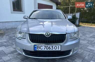 Лифтбек Skoda Superb 2008 в 