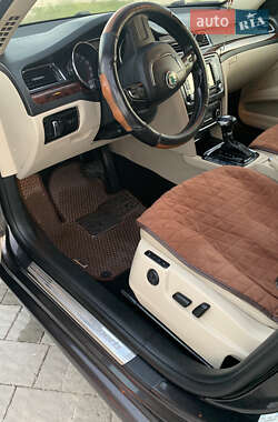 Универсал Skoda Superb 2011 в 