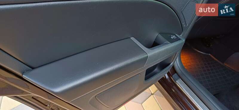 Универсал Skoda Superb 2014 в Сарнах