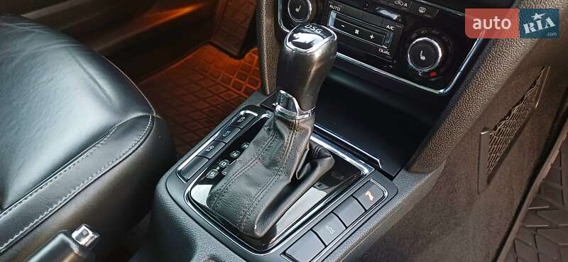 Универсал Skoda Superb 2014 в Сарнах