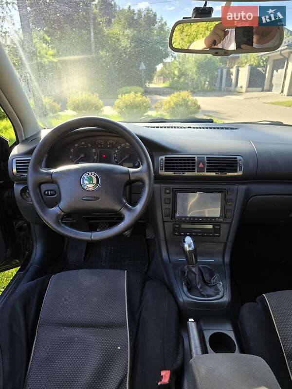 Лифтбек Skoda Superb 2005 в Борисполе