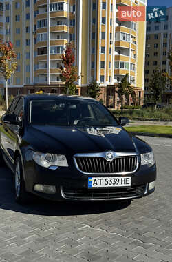 Лифтбек Skoda Superb 2009 в Киеве
