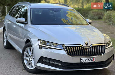 Универсал Skoda Superb 2019 в 