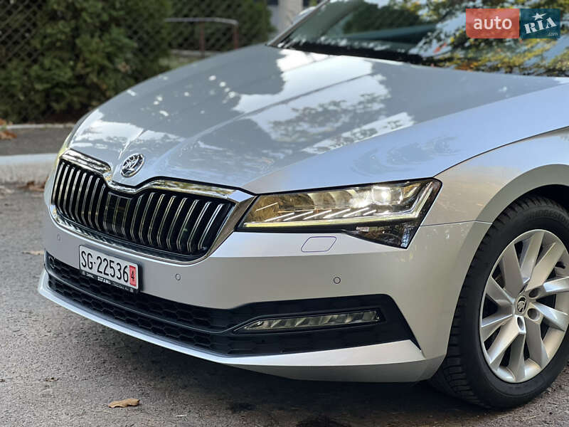 Универсал Skoda Superb 2019 в Дубно