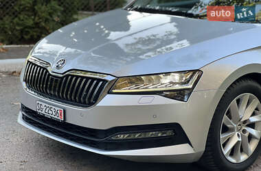 Универсал Skoda Superb 2019 в 