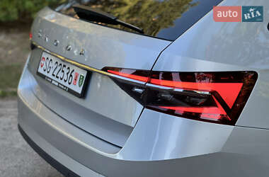 Универсал Skoda Superb 2019 в 