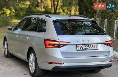 Универсал Skoda Superb 2019 в 