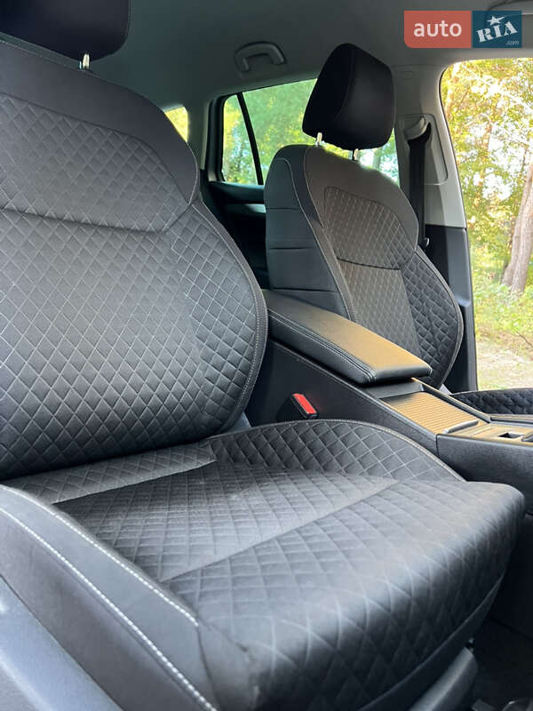 Универсал Skoda Superb 2019 в Дубно