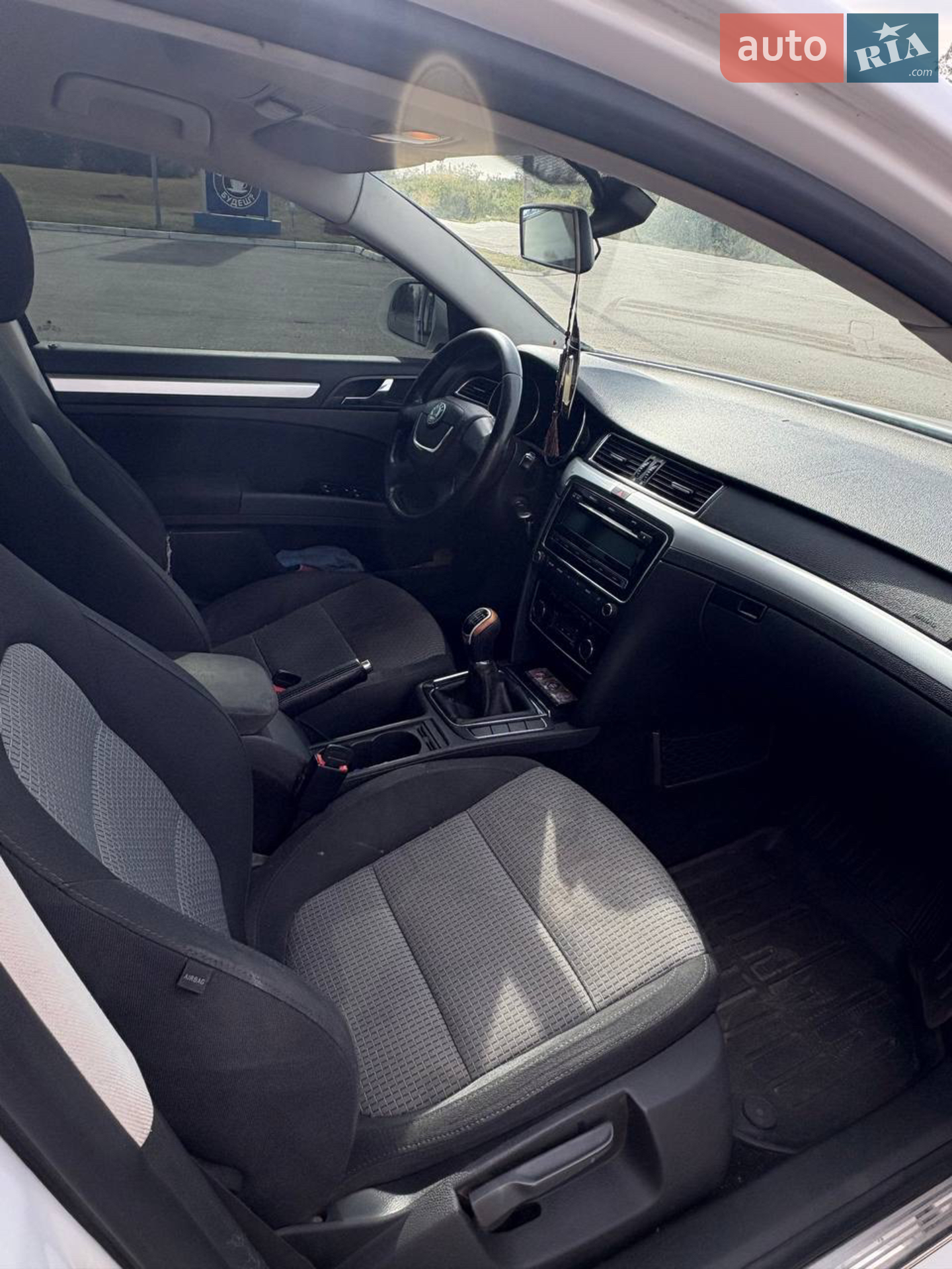 2012 Skoda Superb - мініатюра 6