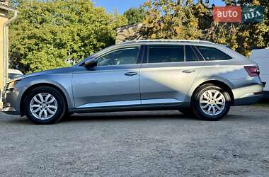 Универсал Skoda Superb 2017 в 