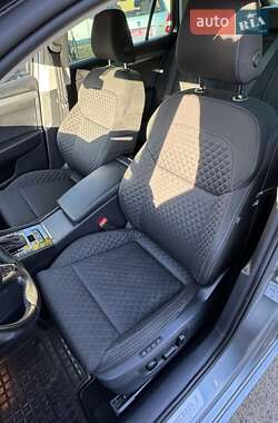 Универсал Skoda Superb 2017 в 
