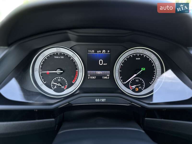 Универсал Skoda Superb 2017 в Киеве
