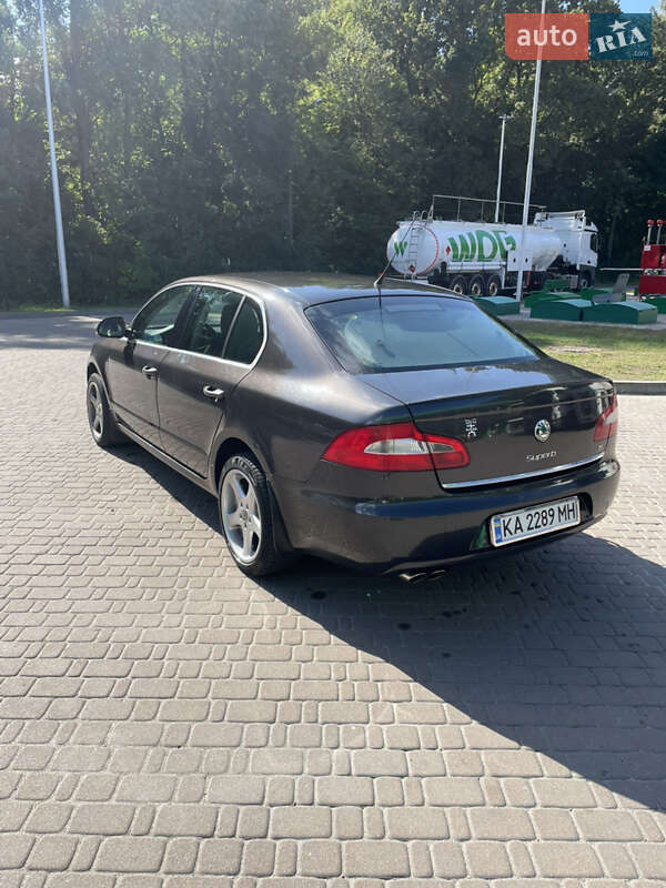 Лифтбек Skoda Superb 2008 в Киеве