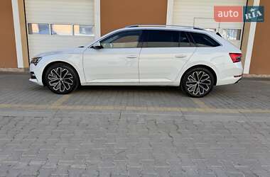 Универсал Skoda Superb 2021 в 