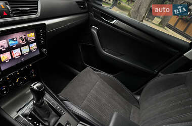 Лифтбек Skoda Superb 2021 в 
