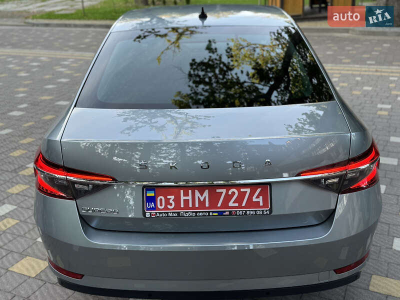 Лифтбек Skoda Superb 2021 в Трускавце