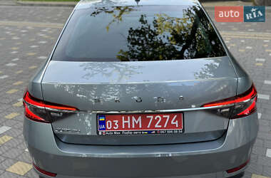 Лифтбек Skoda Superb 2021 в 
