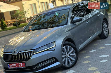 Лифтбек Skoda Superb 2021 в 