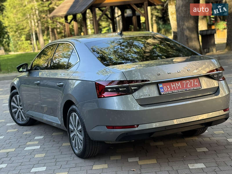 Лифтбек Skoda Superb 2021 в Трускавце