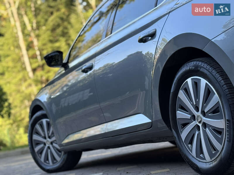 Лифтбек Skoda Superb 2021 в Трускавце
