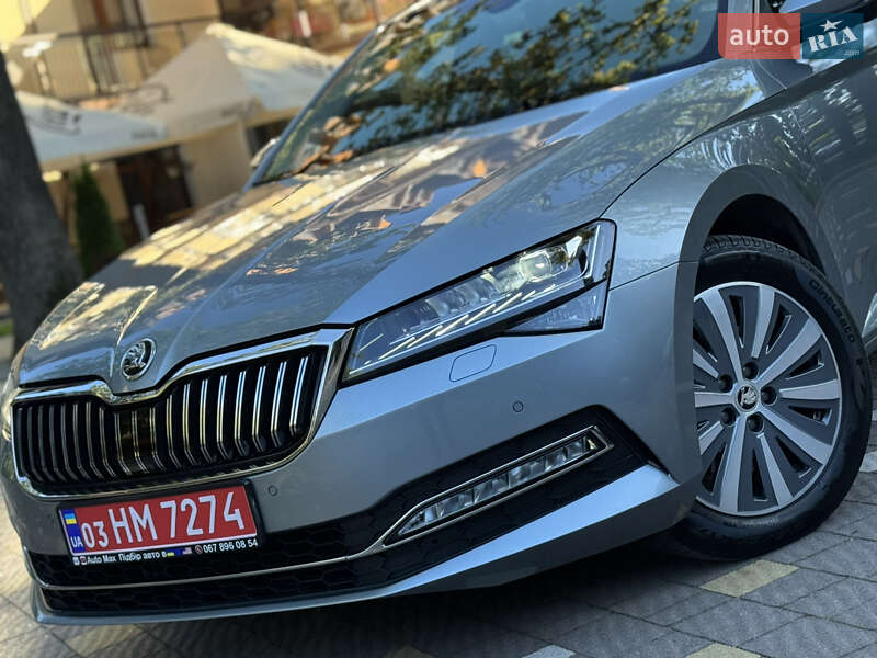 Лифтбек Skoda Superb 2021 в Трускавце