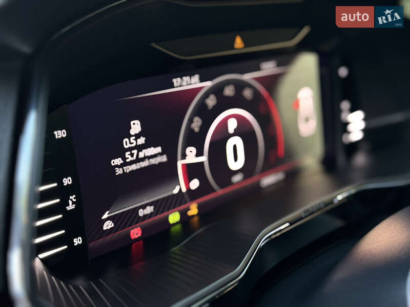 Лифтбек Skoda Superb 2021 в Трускавце