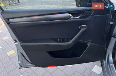 Лифтбек Skoda Superb 2021 в 