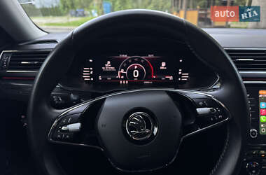 Лифтбек Skoda Superb 2021 в 