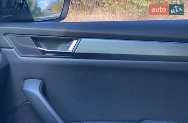 Универсал Skoda Superb 2018 в 