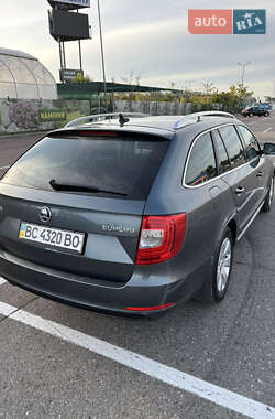 Универсал Skoda Superb 2015 в 