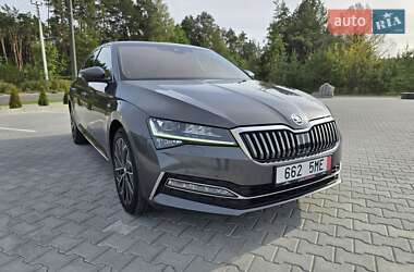 Лифтбек Skoda Superb 2021 в Ковеле