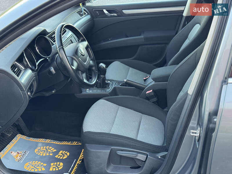 Лифтбек Skoda Superb 2008 в Виннице