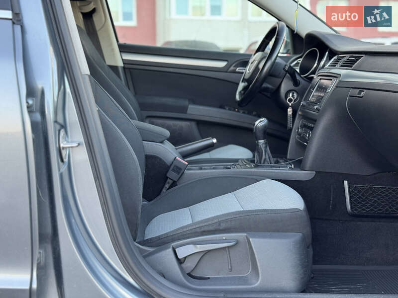 Лифтбек Skoda Superb 2008 в Виннице