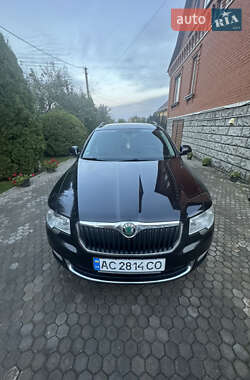 Універсал Skoda Superb 2011 в Луцьку
