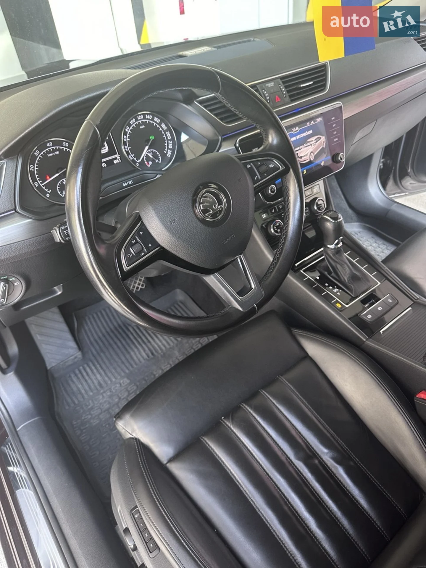2018 Skoda Superb - мініатюра 12