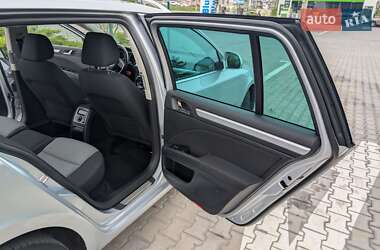 Универсал Skoda Superb 2010 в 