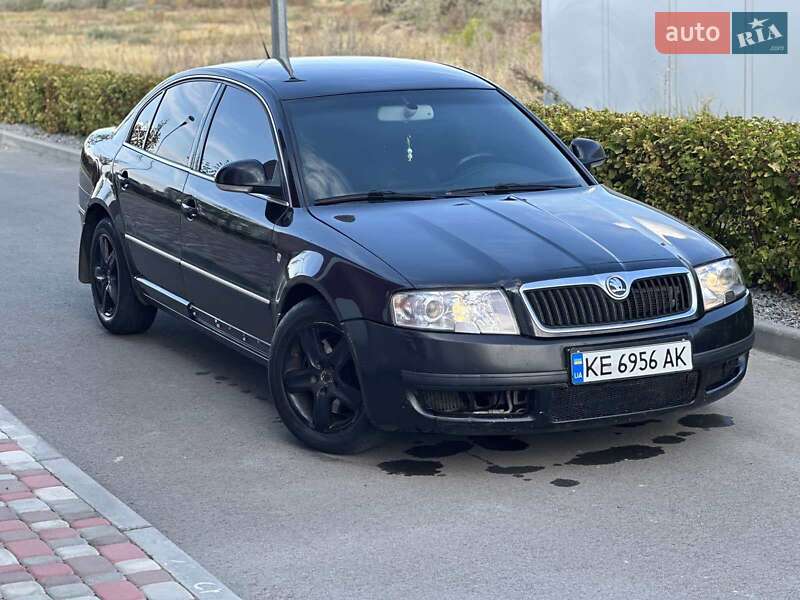 Лифтбек Skoda Superb 2007 в 