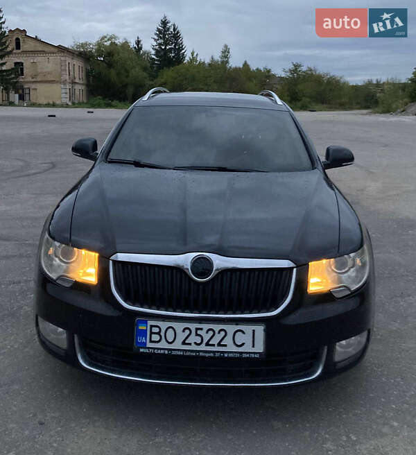 Skoda Superb 2012