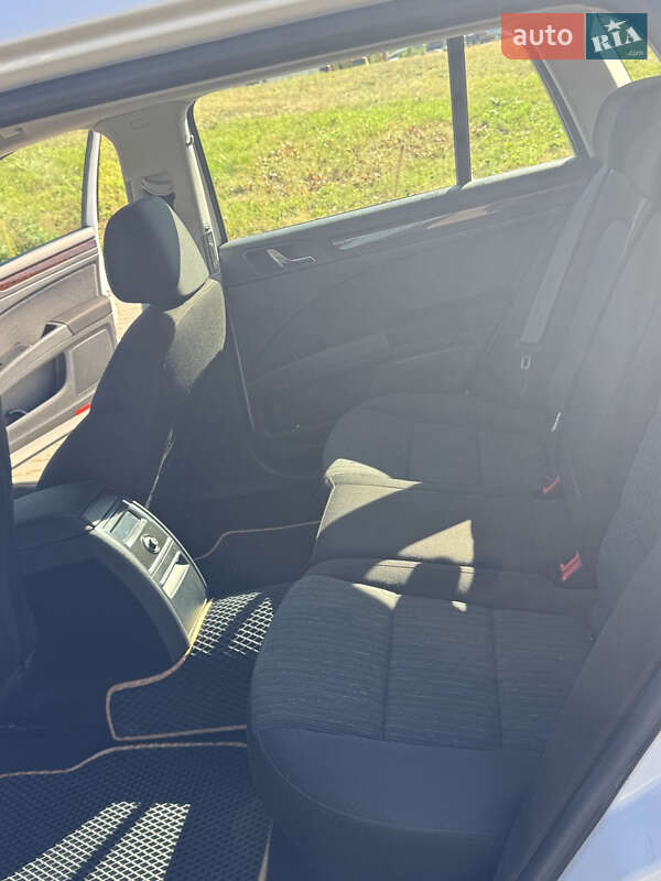 Универсал Skoda Superb 2014 в Киеве