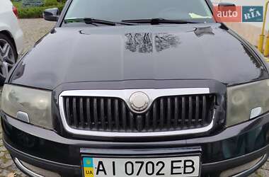 Лифтбек Skoda Superb 2006 в 