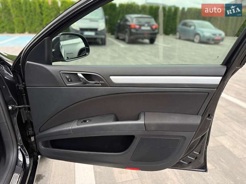 Универсал Skoda Superb 2013 в Луцке