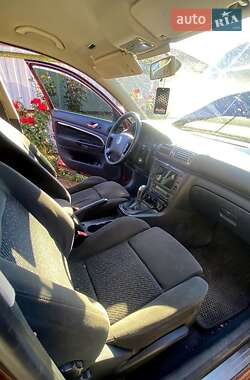 Лифтбек Skoda Superb 2002 в 