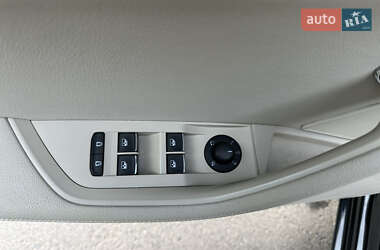 Лифтбек Skoda Superb 2019 в 