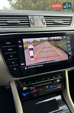 Лифтбек Skoda Superb 2019 в 