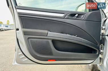 Универсал Skoda Superb 2010 в 