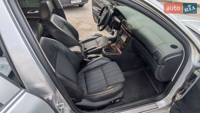 Лифтбек Skoda Superb 2002 в Ивано-Франковске