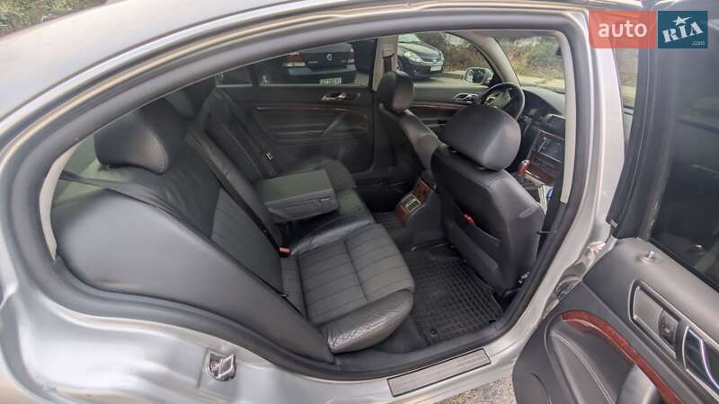 Лифтбек Skoda Superb 2002 в Ивано-Франковске