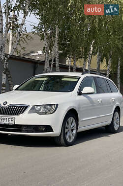 Универсал Skoda Superb 2014 в 