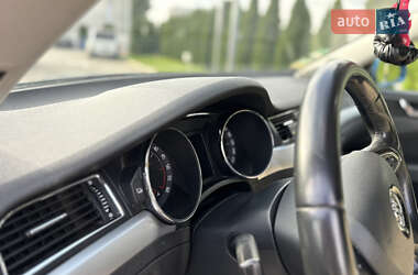 Универсал Skoda Superb 2013 в 
