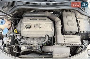 Лифтбек Skoda Superb 2013 в 